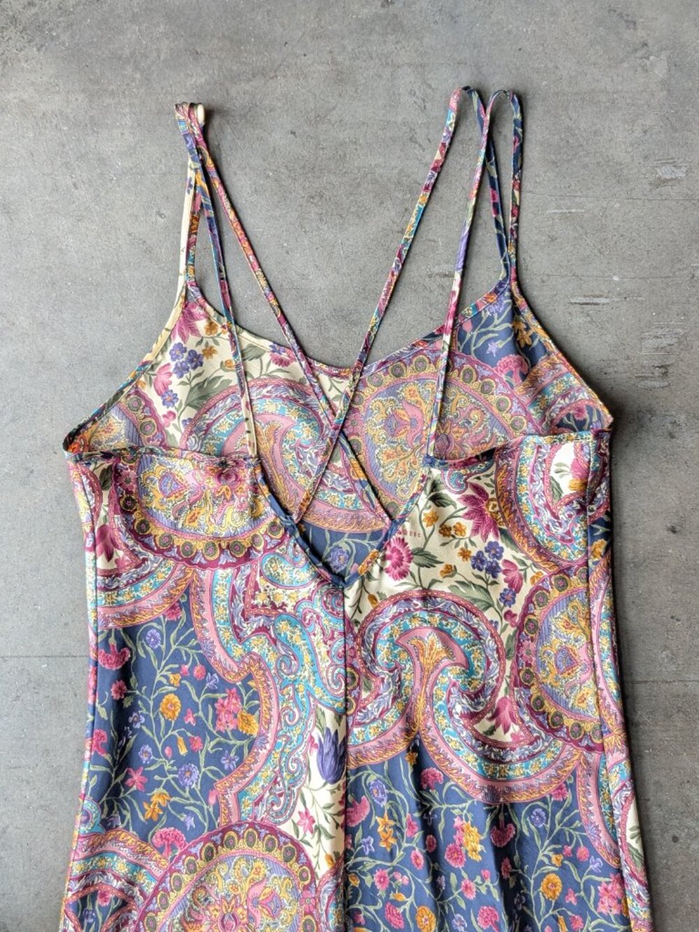Vintage California Dynasty Colorful Paisley Satin Nightgown and Robe Set S/M - Picture 7 of 14